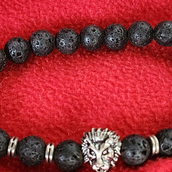 Leo Silver Plated Lion Head and Black Lava Stone Beaded Stretch Bracelet OSFM - Picture 5 of 16